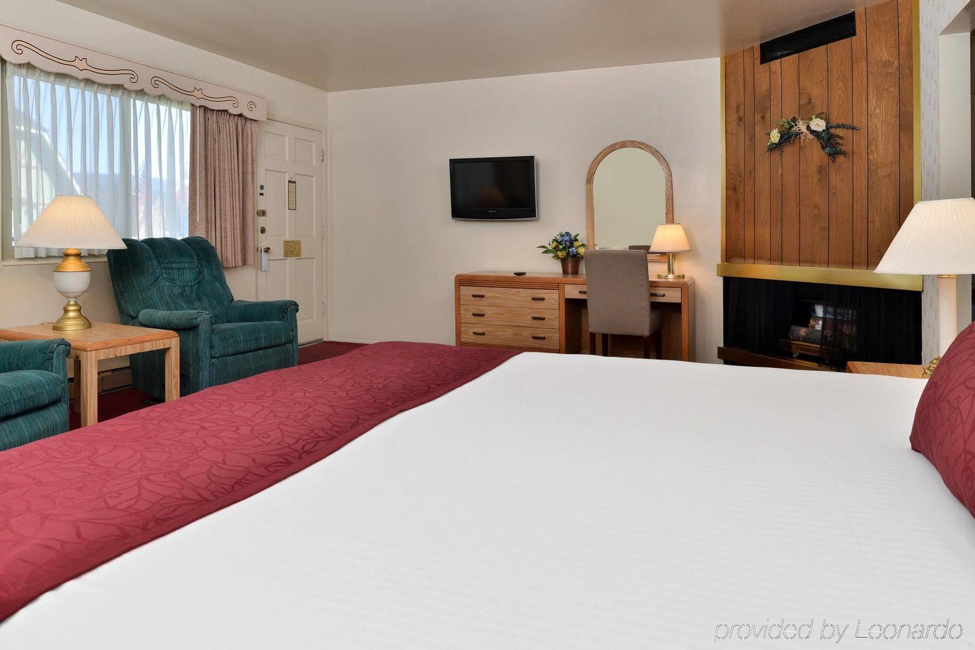 Svendsgaard'S Lodge- Americas Best Value Inn & Suites Солванг Экстерьер фото